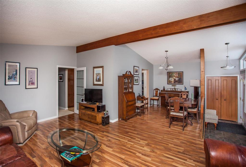 15 Orchard, 4 Bedrooms Bedrooms, 11 Rooms Rooms,3 BathroomsBathrooms,Residential,For Sale,Orchard