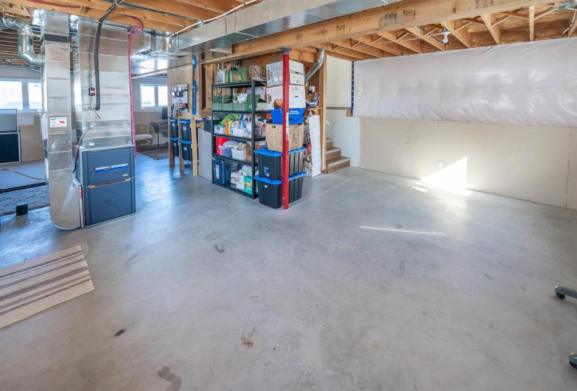 70 CRESCENTWOOD, 2 Bedrooms Bedrooms, 6 Rooms Rooms,1 BathroomBathrooms,Residential,For Sale,CRESCENTWOOD