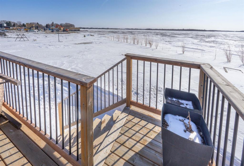 70 CRESCENTWOOD, 2 Bedrooms Bedrooms, 6 Rooms Rooms,1 BathroomBathrooms,Residential,For Sale,CRESCENTWOOD