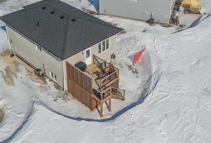 70 CRESCENTWOOD, 2 Bedrooms Bedrooms, 6 Rooms Rooms,1 BathroomBathrooms,Residential,For Sale,CRESCENTWOOD