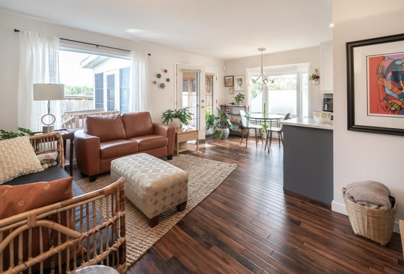 77 Victor Lewis, 2 Bedrooms Bedrooms, 13 Rooms Rooms,3 BathroomsBathrooms,Condominium,For Sale,Victor Lewis