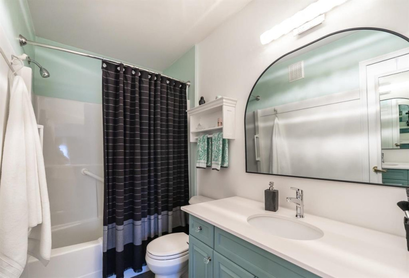 77 Victor Lewis, 2 Bedrooms Bedrooms, 13 Rooms Rooms,3 BathroomsBathrooms,Condominium,For Sale,Victor Lewis