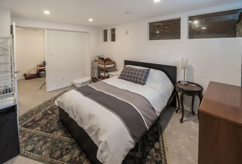 77 Victor Lewis, 2 Bedrooms Bedrooms, 13 Rooms Rooms,3 BathroomsBathrooms,Condominium,For Sale,Victor Lewis