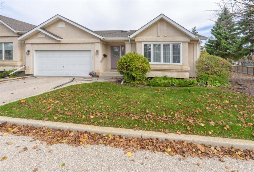 77 Victor Lewis, 2 Bedrooms Bedrooms, 13 Rooms Rooms,3 BathroomsBathrooms,Condominium,For Sale,Victor Lewis