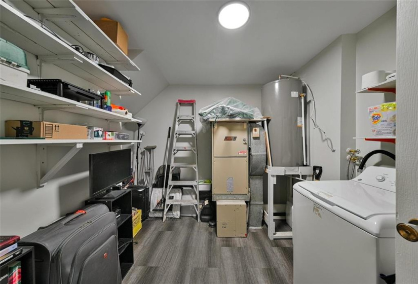 3070 Pembina, 2 Bedrooms Bedrooms, 6 Rooms Rooms,1 BathroomBathrooms,Condominium,For Sale,Pembina