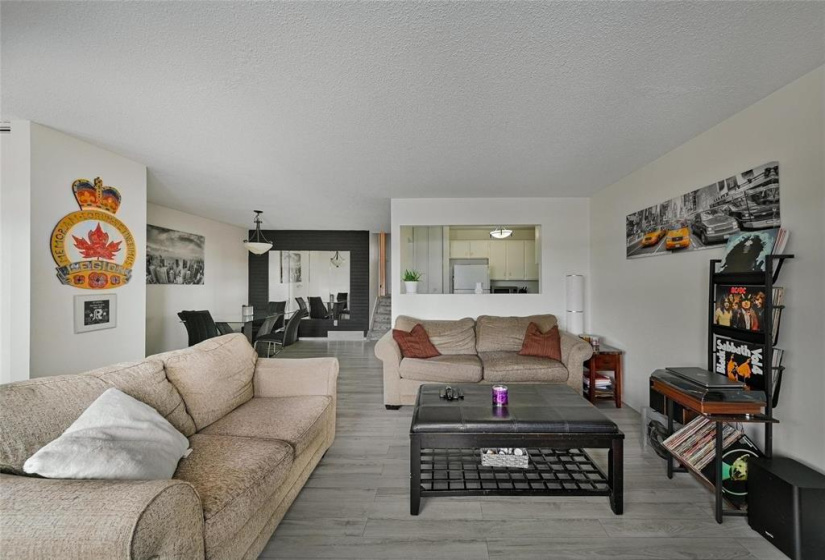 3070 Pembina, 2 Bedrooms Bedrooms, 6 Rooms Rooms,1 BathroomBathrooms,Condominium,For Sale,Pembina