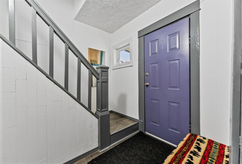 381 Parkview, 3 Bedrooms Bedrooms, 7 Rooms Rooms,1 BathroomBathrooms,Residential,For Sale,Parkview