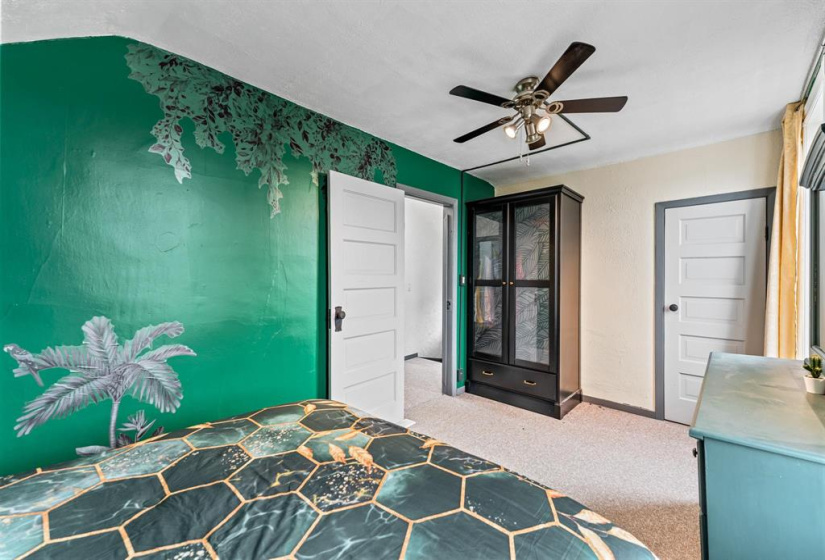 381 Parkview, 3 Bedrooms Bedrooms, 7 Rooms Rooms,1 BathroomBathrooms,Residential,For Sale,Parkview