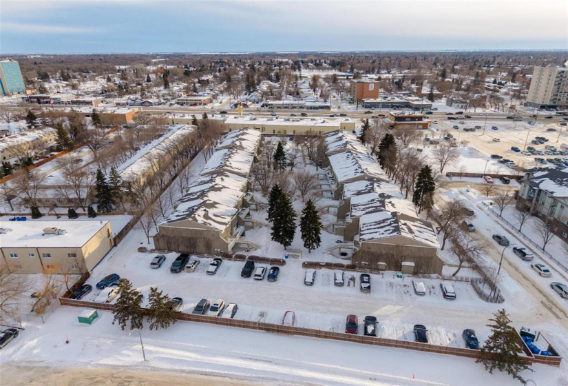 206 Greenway, 2 Bedrooms Bedrooms, 6 Rooms Rooms,1 BathroomBathrooms,Condominium,For Sale,Greenway