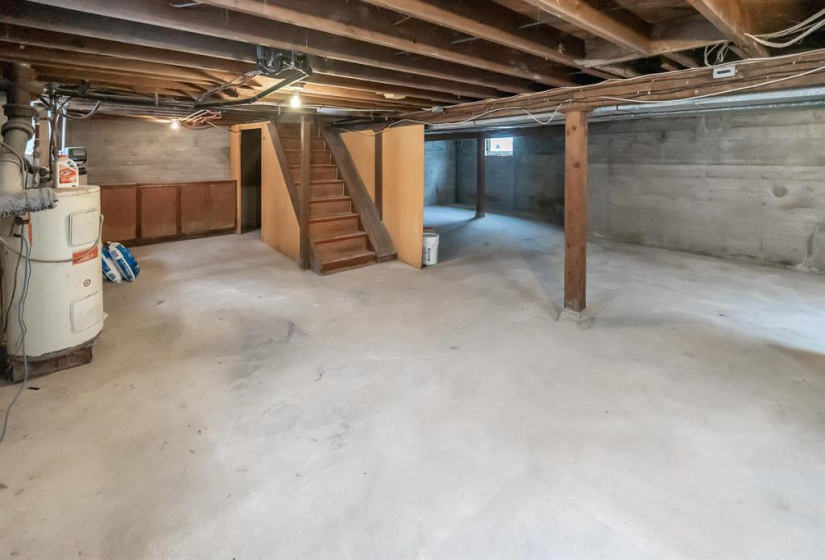 25026 8N, 2 Bedrooms Bedrooms, 5 Rooms Rooms,1 BathroomBathrooms,Residential,For Sale,8N