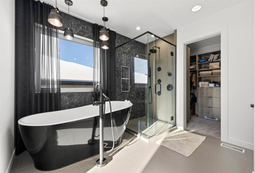 66 Tanager, 4 Bedrooms Bedrooms, 16 Rooms Rooms,3 BathroomsBathrooms,Residential,For Sale,Tanager