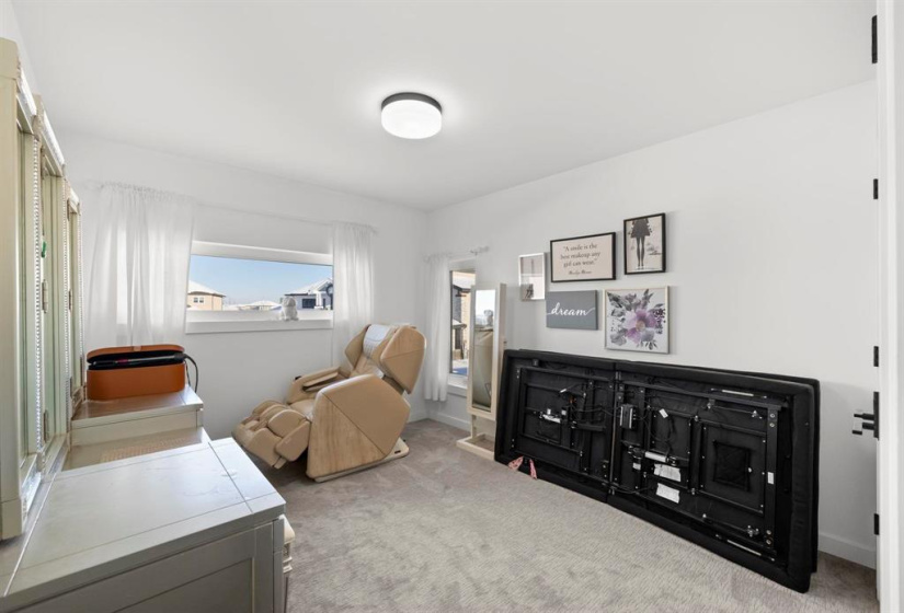 66 Tanager, 4 Bedrooms Bedrooms, 16 Rooms Rooms,3 BathroomsBathrooms,Residential,For Sale,Tanager