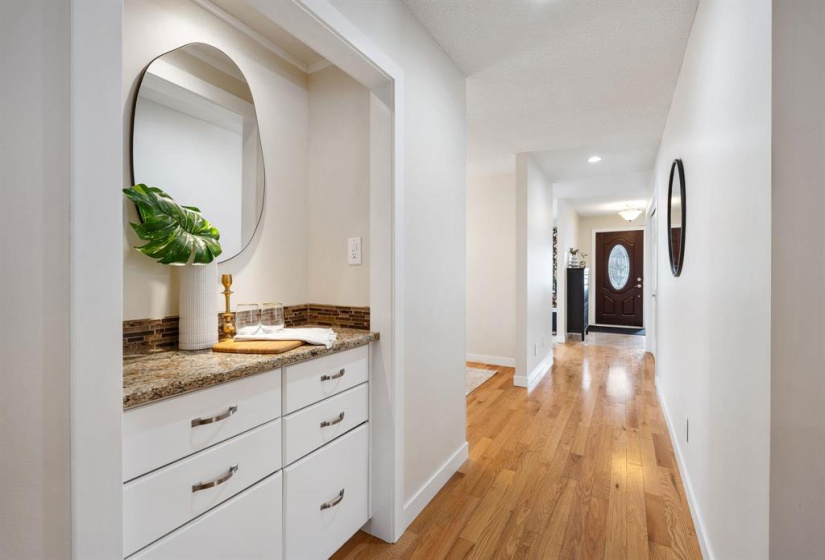 99 Bramble, 3 Bedrooms Bedrooms, 13 Rooms Rooms,2 BathroomsBathrooms,Residential,For Sale,Bramble