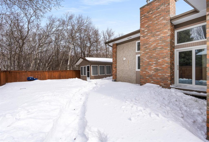 99 Bramble, 3 Bedrooms Bedrooms, 13 Rooms Rooms,2 BathroomsBathrooms,Residential,For Sale,Bramble