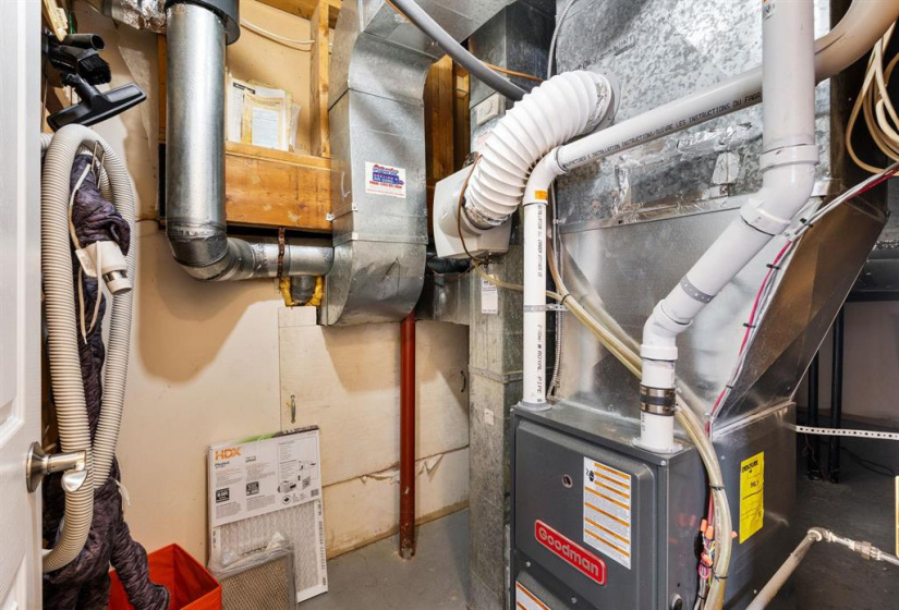 99 Bramble, 3 Bedrooms Bedrooms, 13 Rooms Rooms,2 BathroomsBathrooms,Residential,For Sale,Bramble