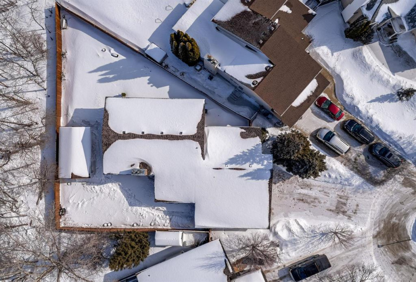 99 Bramble, 3 Bedrooms Bedrooms, 13 Rooms Rooms,2 BathroomsBathrooms,Residential,For Sale,Bramble