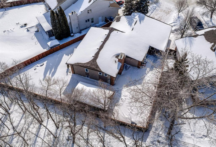 99 Bramble, 3 Bedrooms Bedrooms, 13 Rooms Rooms,2 BathroomsBathrooms,Residential,For Sale,Bramble