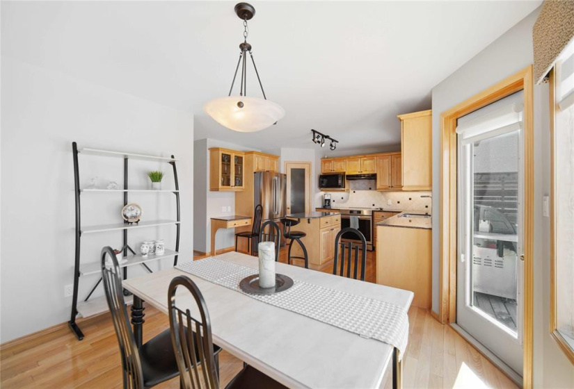 175 Baisinger, 4 Bedrooms Bedrooms, 13 Rooms Rooms,3 BathroomsBathrooms,Residential,For Sale,Baisinger