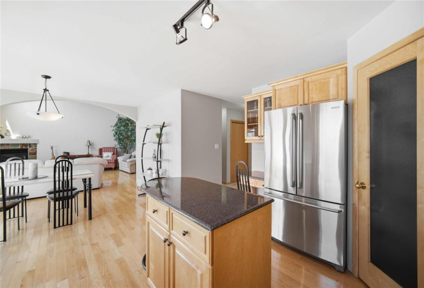 175 Baisinger, 4 Bedrooms Bedrooms, 13 Rooms Rooms,3 BathroomsBathrooms,Residential,For Sale,Baisinger