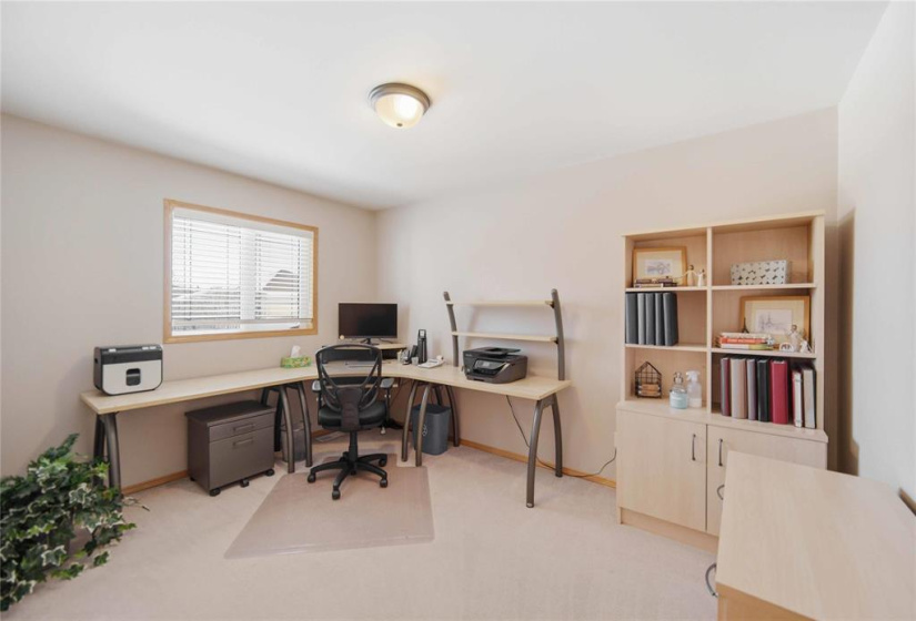 175 Baisinger, 4 Bedrooms Bedrooms, 13 Rooms Rooms,3 BathroomsBathrooms,Residential,For Sale,Baisinger