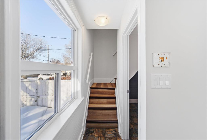 396 Bowman, 3 Bedrooms Bedrooms, 10 Rooms Rooms,1 BathroomBathrooms,Residential,For Sale,Bowman