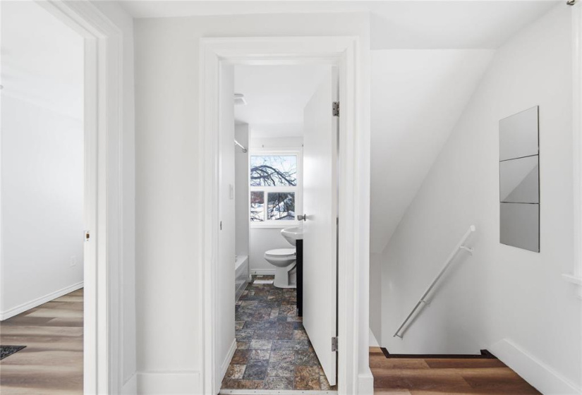 396 Bowman, 3 Bedrooms Bedrooms, 10 Rooms Rooms,1 BathroomBathrooms,Residential,For Sale,Bowman