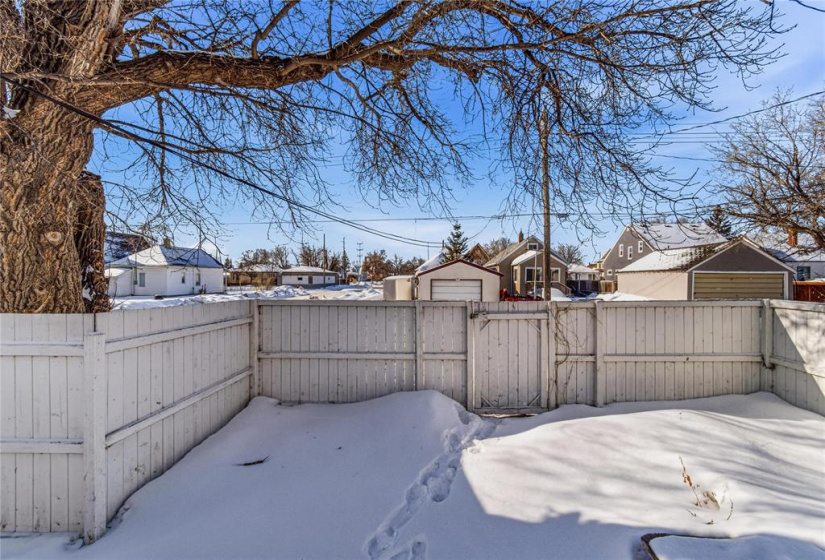 396 Bowman, 3 Bedrooms Bedrooms, 10 Rooms Rooms,1 BathroomBathrooms,Residential,For Sale,Bowman