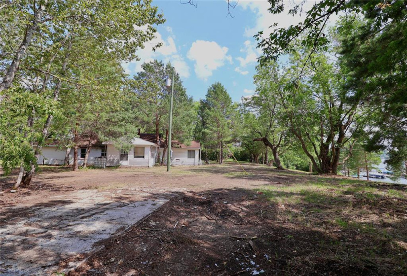 10 Willow, ,Residential,For Sale,Willow