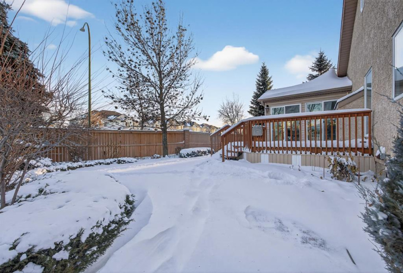 100 Royal Mint, 2 Bedrooms Bedrooms, 11 Rooms Rooms,3 BathroomsBathrooms,Condominium,For Sale,Royal Mint