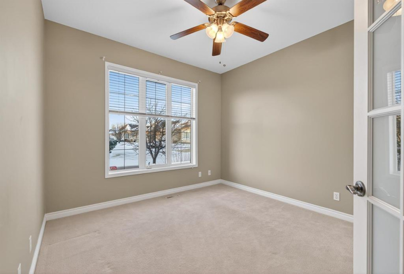 100 Royal Mint, 2 Bedrooms Bedrooms, 11 Rooms Rooms,3 BathroomsBathrooms,Condominium,For Sale,Royal Mint