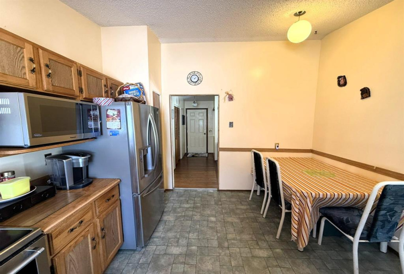 233 Stradford, 3 Bedrooms Bedrooms, 12 Rooms Rooms,2 BathroomsBathrooms,Residential,For Sale,Stradford