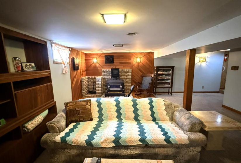 233 Stradford, 3 Bedrooms Bedrooms, 12 Rooms Rooms,2 BathroomsBathrooms,Residential,For Sale,Stradford