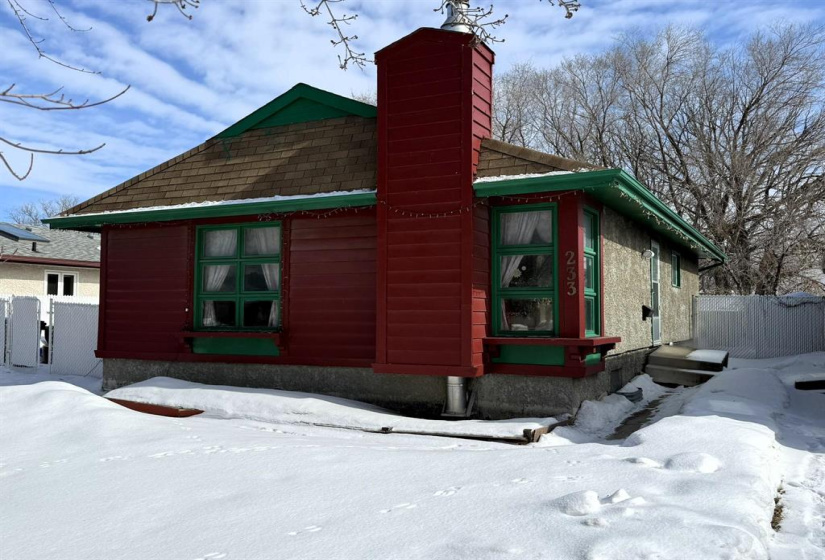 233 Stradford, 3 Bedrooms Bedrooms, 12 Rooms Rooms,2 BathroomsBathrooms,Residential,For Sale,Stradford