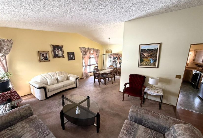 233 Stradford, 3 Bedrooms Bedrooms, 12 Rooms Rooms,2 BathroomsBathrooms,Residential,For Sale,Stradford