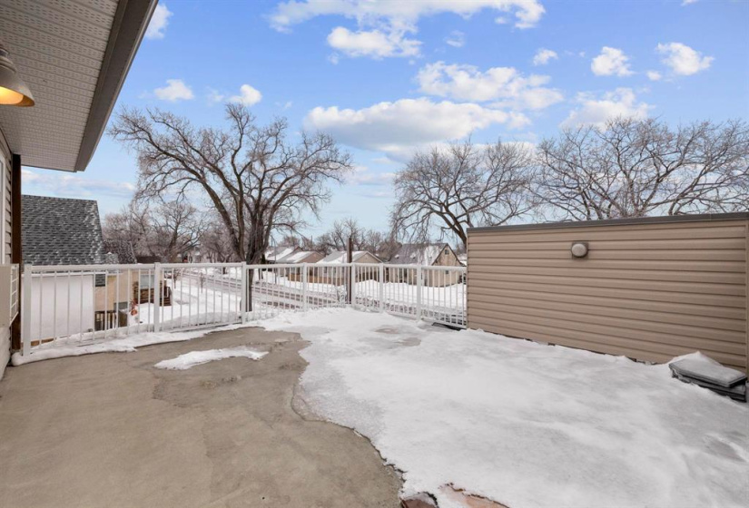 204 Day, 2 Bedrooms Bedrooms, 9 Rooms Rooms,2 BathroomsBathrooms,Condominium,For Sale,Day