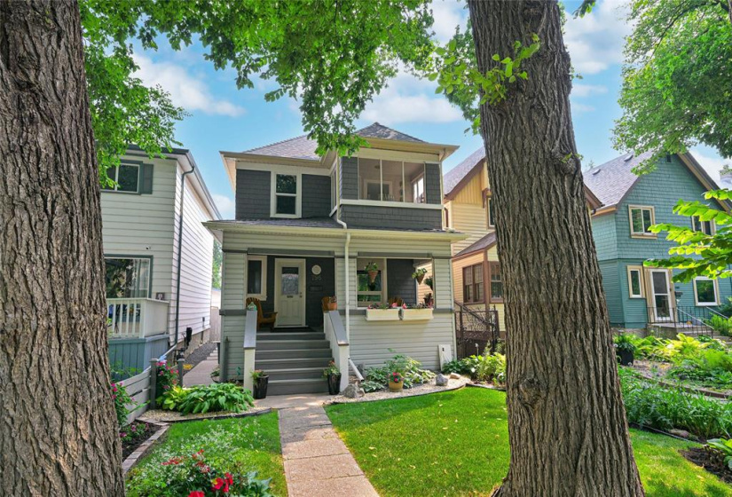 796 Jessie, 3 Bedrooms Bedrooms, 8 Rooms Rooms,2 BathroomsBathrooms,Residential,For Sale,Jessie