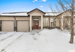 472 Templeton, 2 Bedrooms Bedrooms, 10 Rooms Rooms,2 BathroomsBathrooms,Condominium,For Sale,Templeton