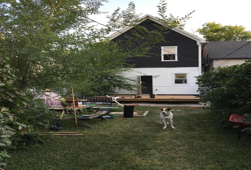 369 Stella, 3 Bedrooms Bedrooms, 9 Rooms Rooms,1 BathroomBathrooms,Residential,For Sale,Stella