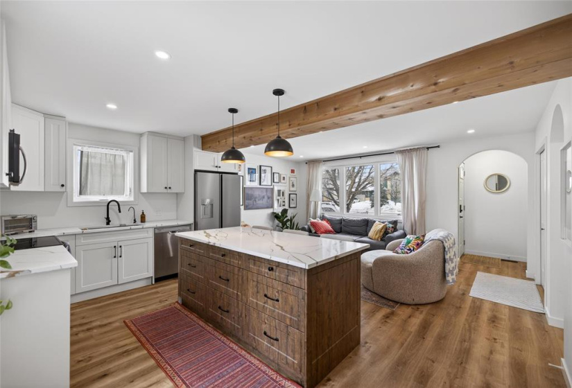 450 Elmhurst, 4 Bedrooms Bedrooms, 12 Rooms Rooms,2 BathroomsBathrooms,Residential,For Sale,Elmhurst