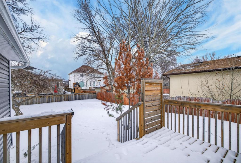 450 Elmhurst, 4 Bedrooms Bedrooms, 12 Rooms Rooms,2 BathroomsBathrooms,Residential,For Sale,Elmhurst