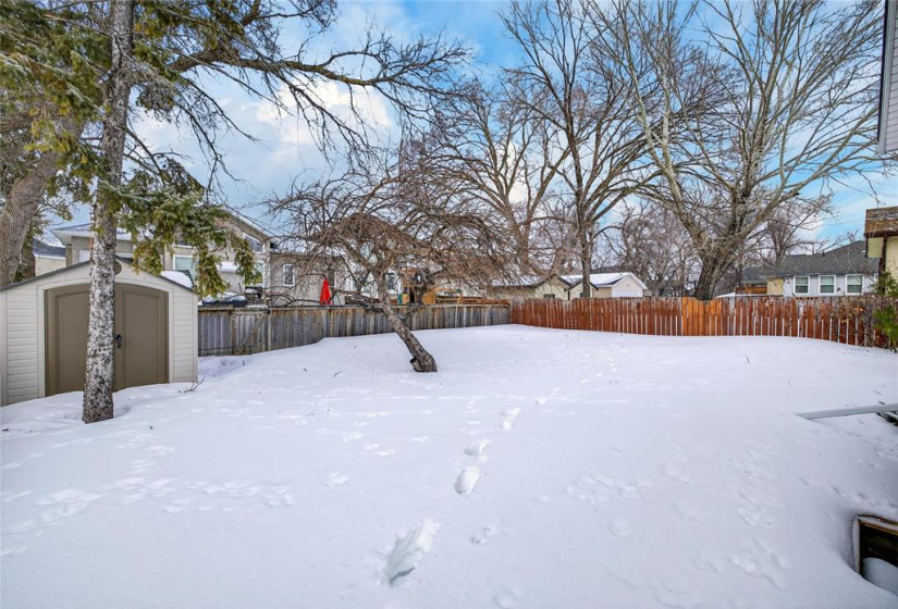 450 Elmhurst, 4 Bedrooms Bedrooms, 12 Rooms Rooms,2 BathroomsBathrooms,Residential,For Sale,Elmhurst