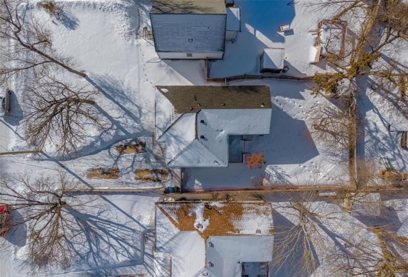 450 Elmhurst, 4 Bedrooms Bedrooms, 12 Rooms Rooms,2 BathroomsBathrooms,Residential,For Sale,Elmhurst