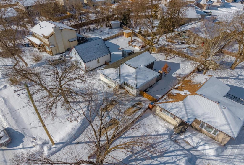 450 Elmhurst, 4 Bedrooms Bedrooms, 12 Rooms Rooms,2 BathroomsBathrooms,Residential,For Sale,Elmhurst