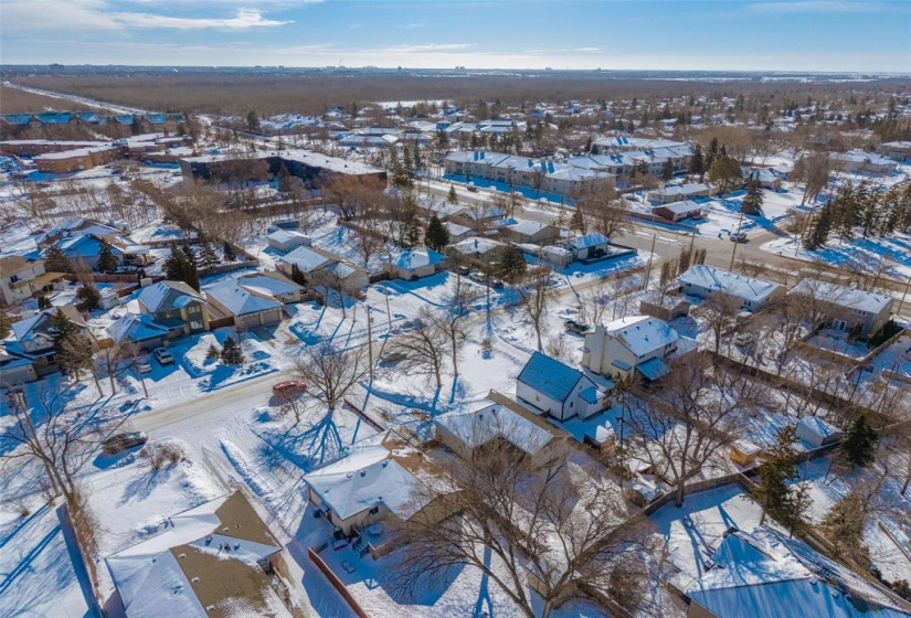 450 Elmhurst, 4 Bedrooms Bedrooms, 12 Rooms Rooms,2 BathroomsBathrooms,Residential,For Sale,Elmhurst