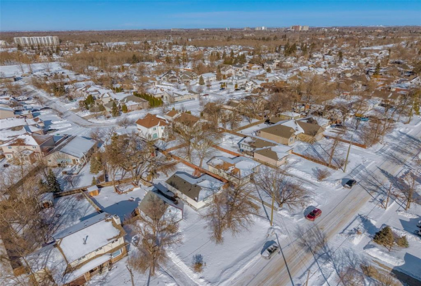 450 Elmhurst, 4 Bedrooms Bedrooms, 12 Rooms Rooms,2 BathroomsBathrooms,Residential,For Sale,Elmhurst