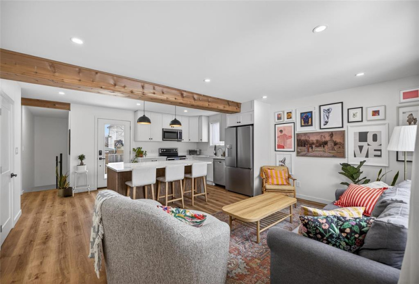 450 Elmhurst, 4 Bedrooms Bedrooms, 12 Rooms Rooms,2 BathroomsBathrooms,Residential,For Sale,Elmhurst