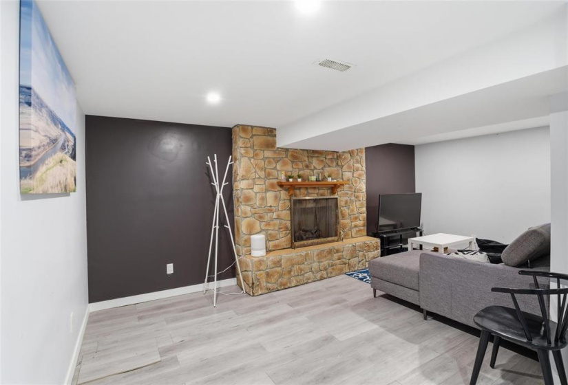 14 Knightsbridge, 3 Bedrooms Bedrooms, 8 Rooms Rooms,2 BathroomsBathrooms,Residential,For Sale,Knightsbridge