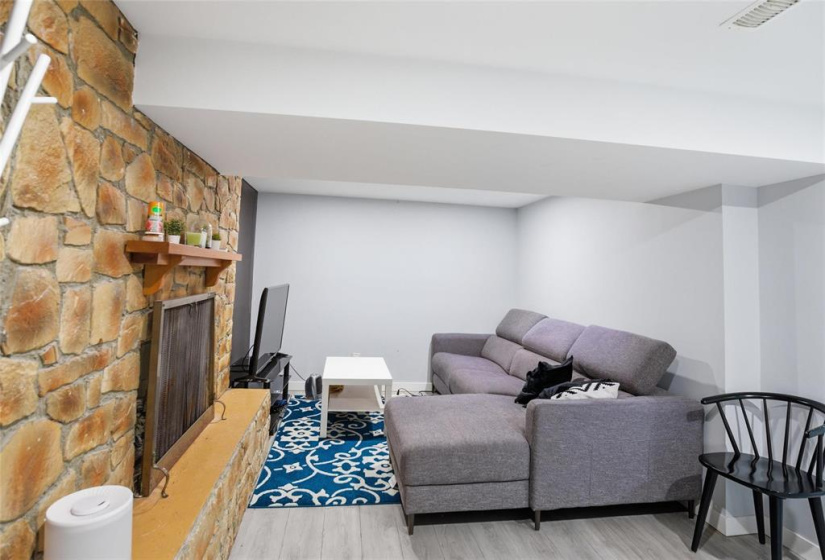 14 Knightsbridge, 3 Bedrooms Bedrooms, 8 Rooms Rooms,2 BathroomsBathrooms,Residential,For Sale,Knightsbridge