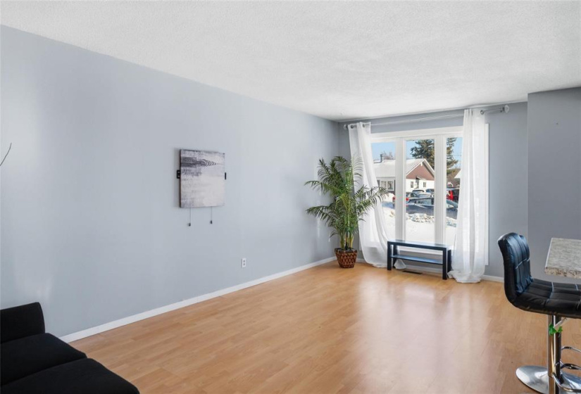 14 Knightsbridge, 3 Bedrooms Bedrooms, 8 Rooms Rooms,2 BathroomsBathrooms,Residential,For Sale,Knightsbridge