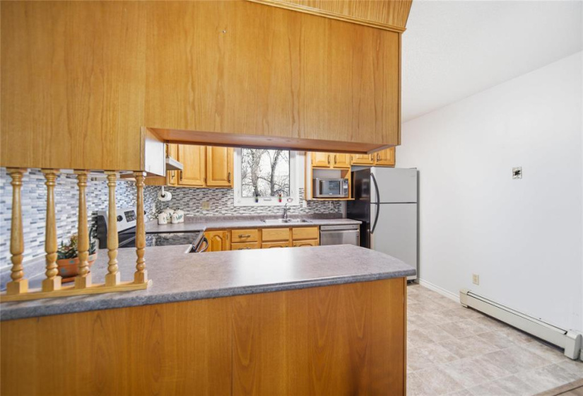 681 St Anne's, 2 Bedrooms Bedrooms, 7 Rooms Rooms,1 BathroomBathrooms,Condominium,For Sale,St Anne's